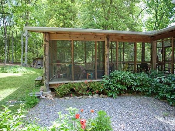 Screened Porch