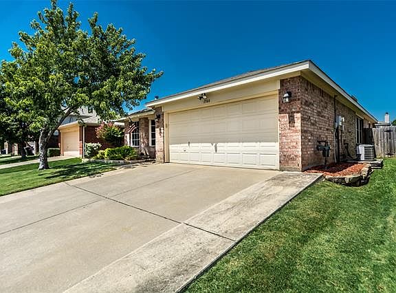 2nd image of 1566 Laurel Hall Ln