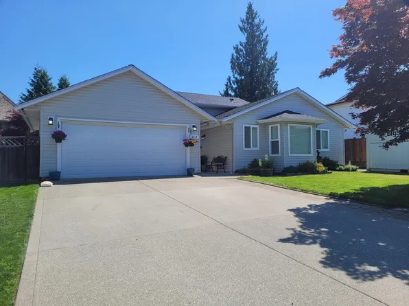3712 Dunsmuir Way, Abbotsford, BC V2S 6J2