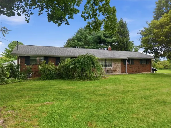 569 Georgetown Rd, Nazareth, PA 18064