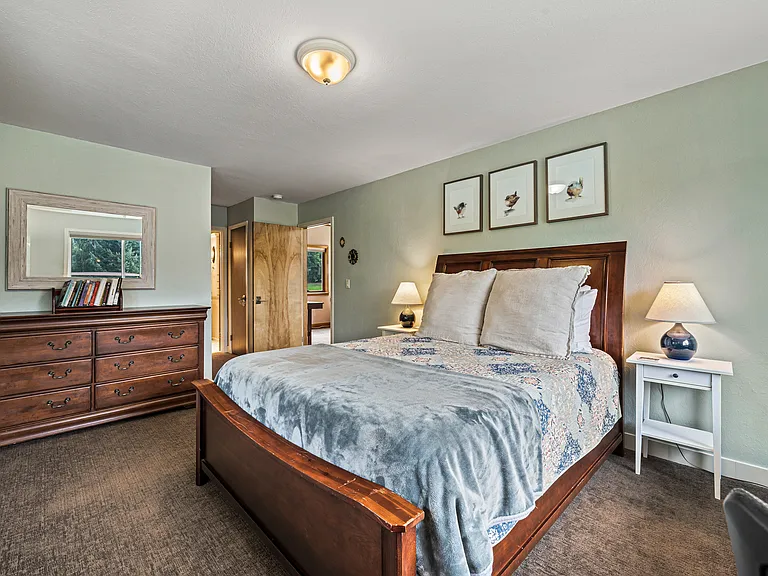 9581 E Leavenworth Rd — Photo 30