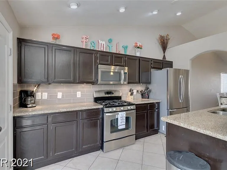 437 Waterwheel Falls Dr — Photo 13