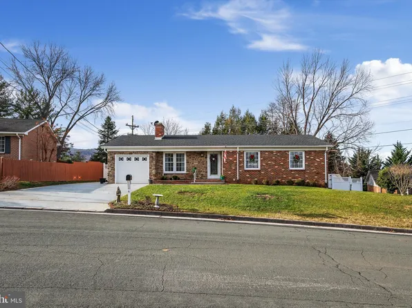 11 Richmond Rd, Front Royal, VA 22630