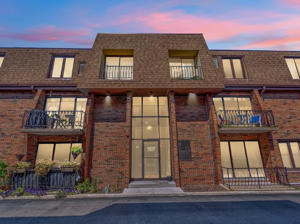 9829 Nottingham Ave APT 10, Chicago Ridge, IL 60415