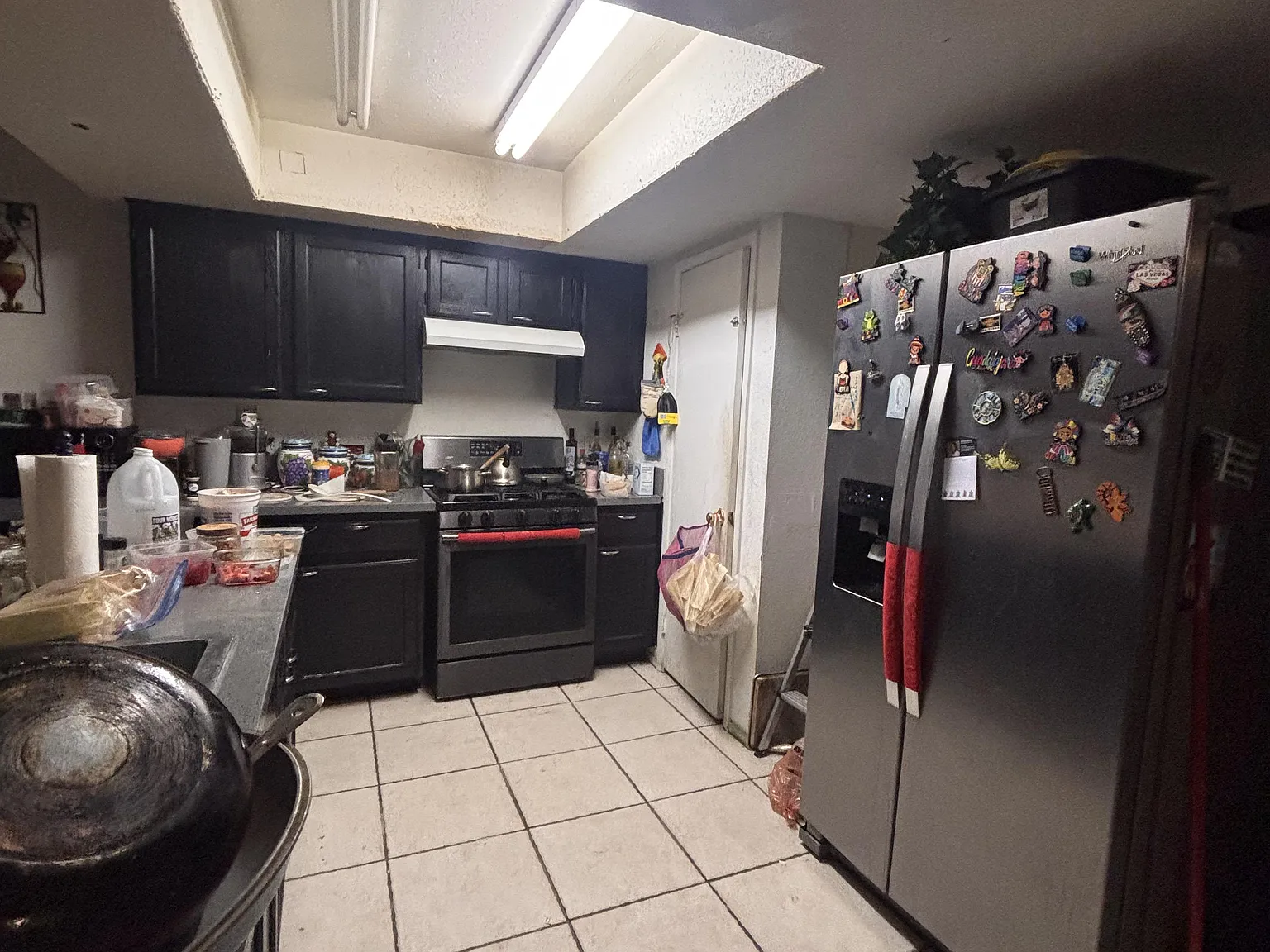 3 bed, 2.5 bath, 2074 sqft, $793 — Photo 4