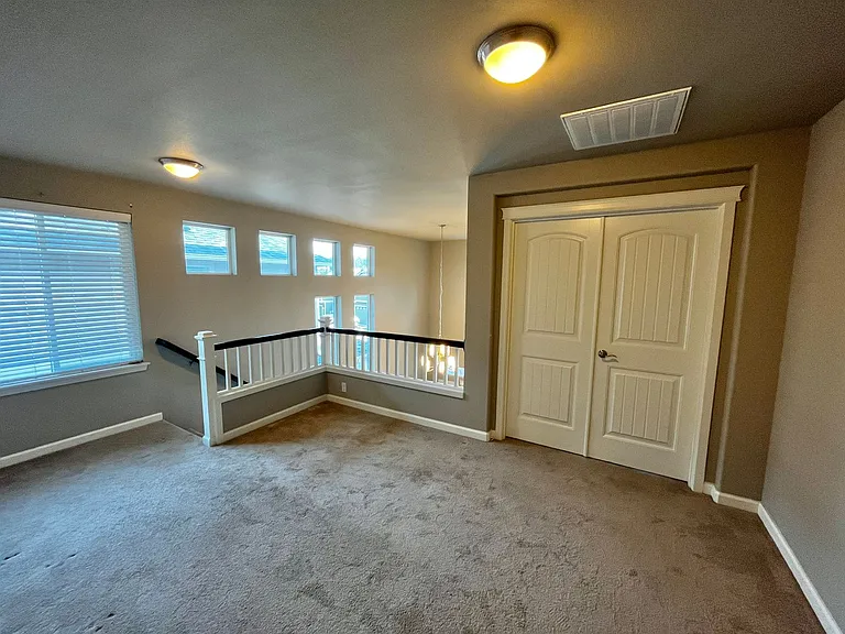3882 Portside Dr — Photo 11
