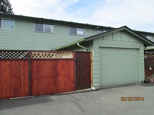 2nd image of 307 NE 63rd St