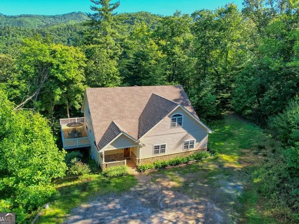 1068 Coleman River Rd, Clayton, GA 30525