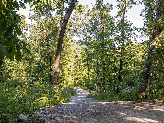 4th image of Tr 4 Robinson Creek Road