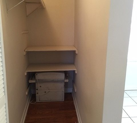 5th image of 1352 1/2 W Argyle St APT 3E