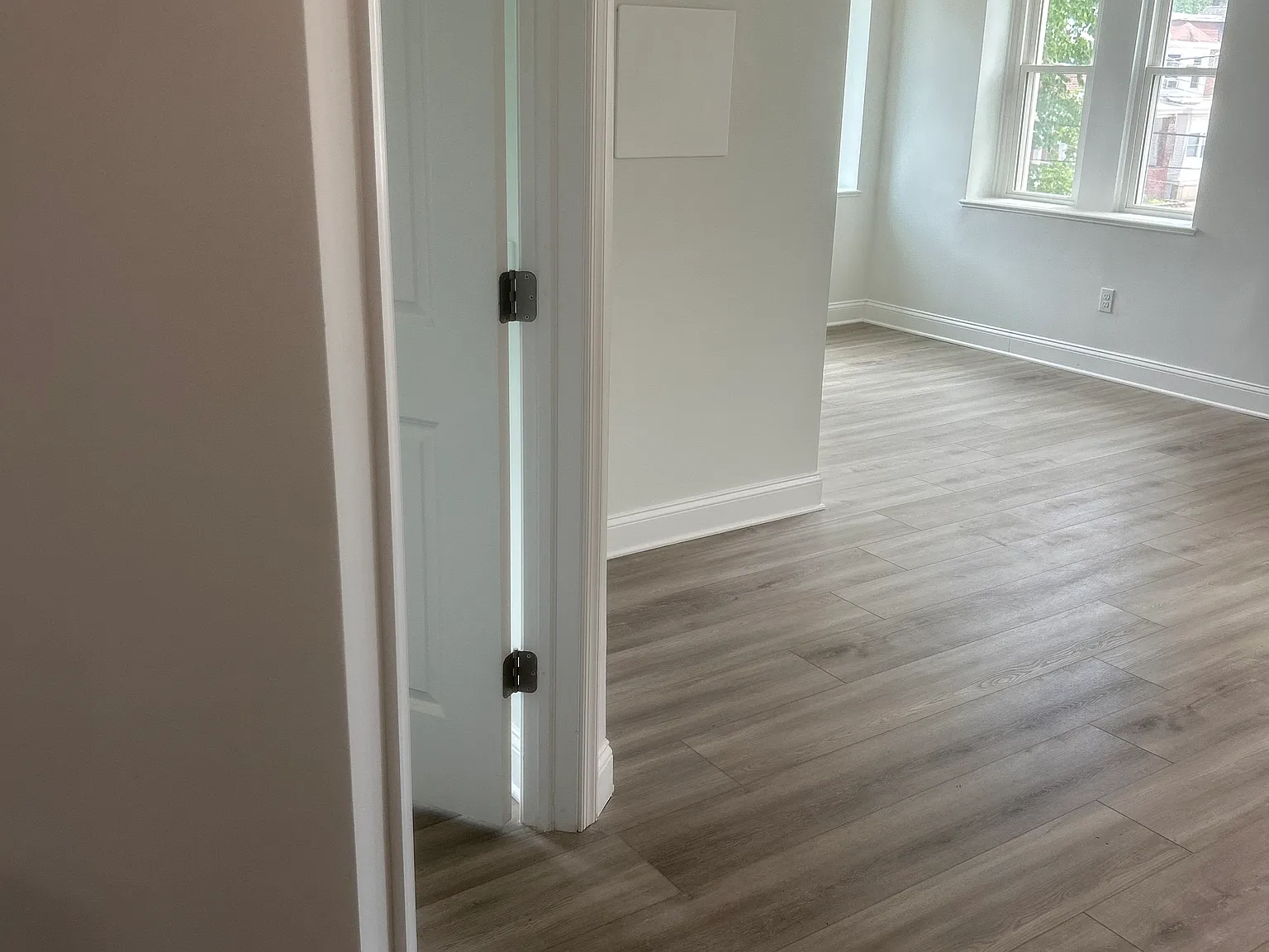1 bed, $1,200 — Photo 2