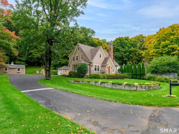 72 Dodgingtown Road, Bethel, CT 06801