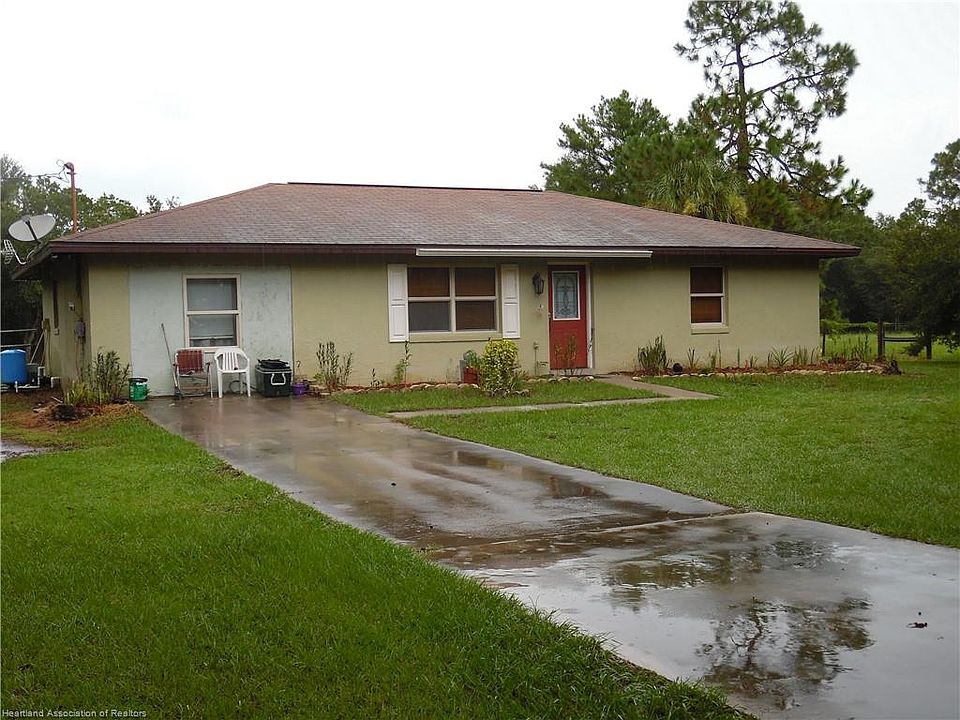 1st image of 1700 W Holiday Dr