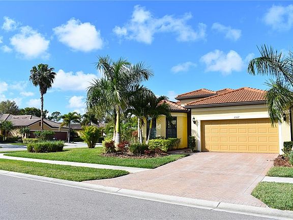 3rd image of 2537 Arugula Dr