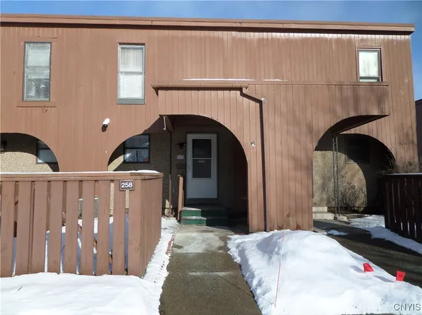 258 Cedar Ct #258, Baldwinsville, NY 13027