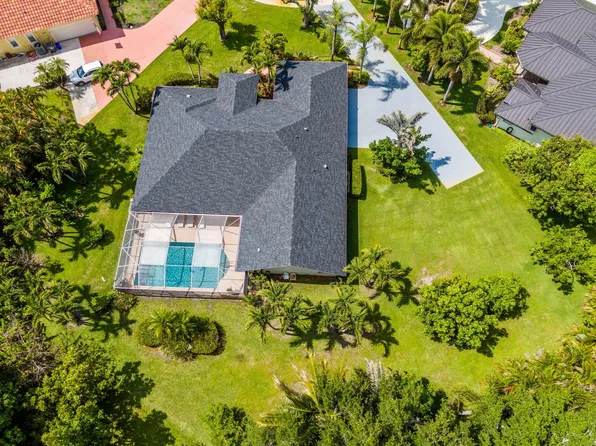 15495 Rolling Meadows Cir, Wellington, FL 33414