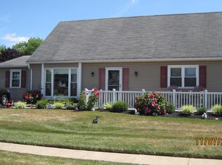 3230 Sarmiento Dr, Bensalem, PA 19020