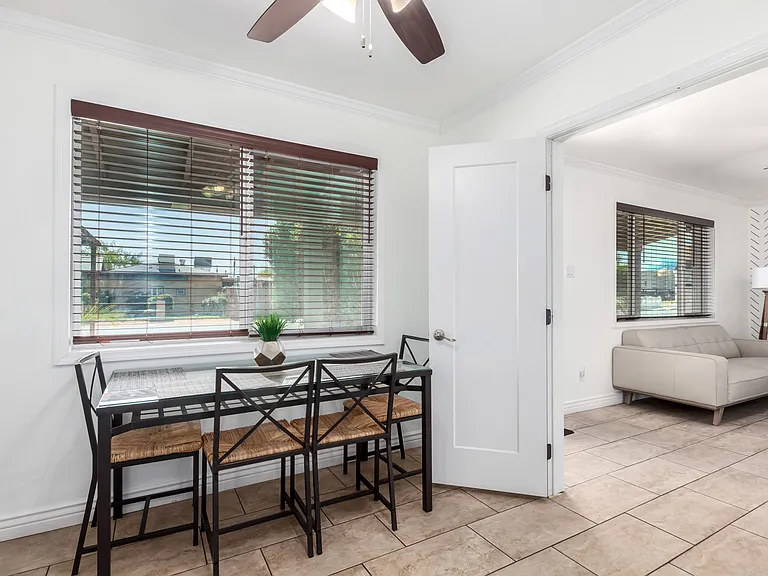 3212 E Granada Rd — Photo 9