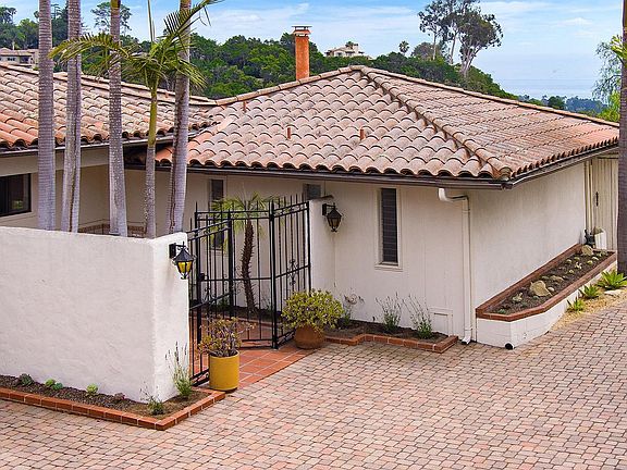 Front of house, plenty of parking.