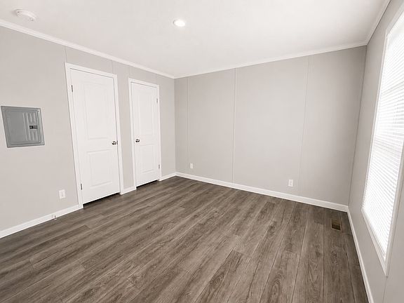 5th image of 4359 Dogwood Blvd #795
