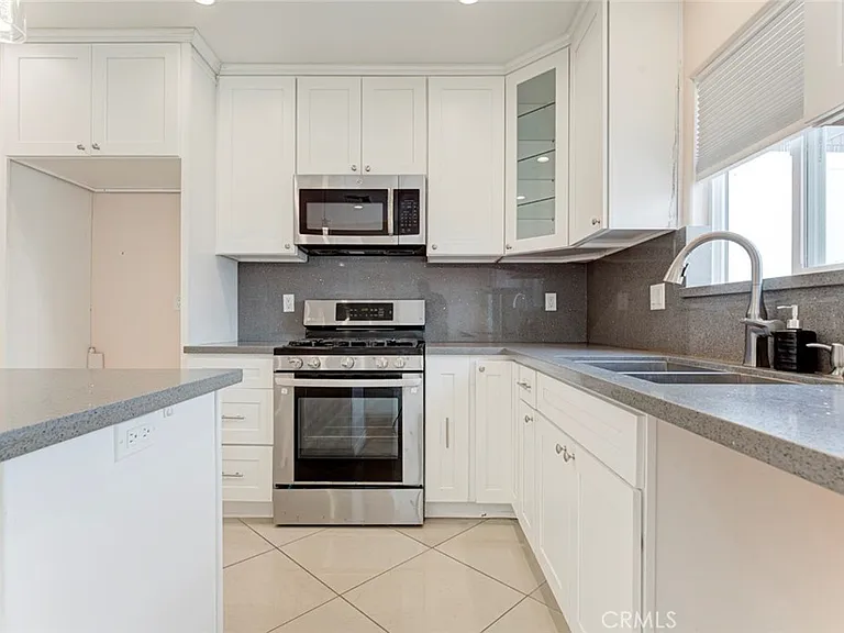 7319 Valmont St — Photo 18