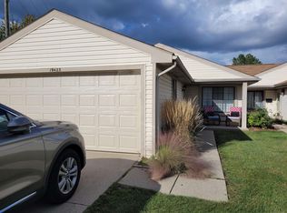 19423 Hazelwood St, Roseville, MI
