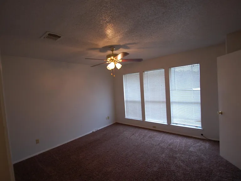 608 Lillard Rd #B — Photo 11