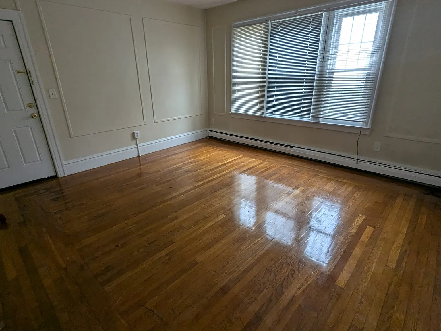 2 bed, $1,725 — Photo 2