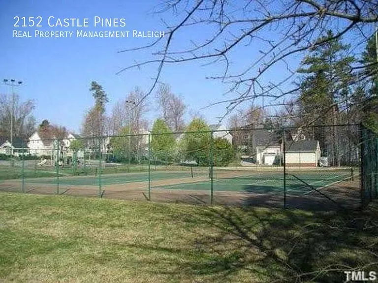2152 Castle Pines Dr — Photo 21