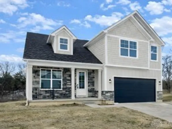 6817 Cork Dr, West Chester, OH 45069