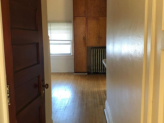 5th image of 1546 S Layton Blvd #5
