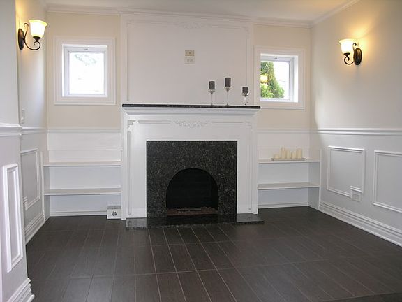 3rd image of 6628 N Fairfield Ave