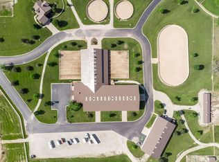12563 S Homestead Ln, Olathe, KS 66061