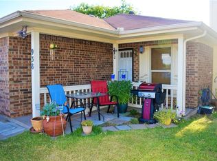 938 Irene St, Burleson, TX 76028