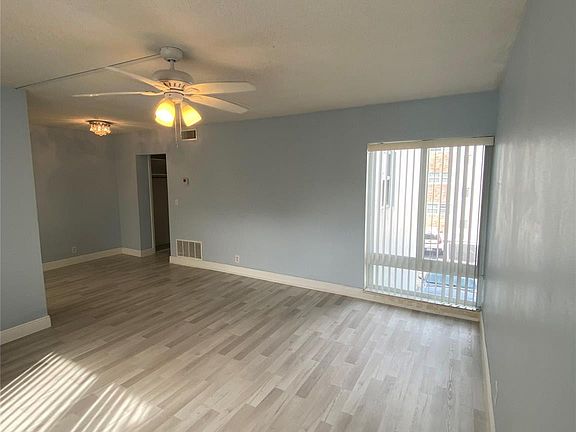 5th image of 224 Hibiscus Avenue #260