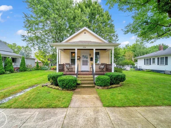 534 N 5th St, Saint Clair, MI 48079