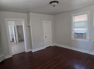 1113 Walter St SE, Albuquerque, NM 87102