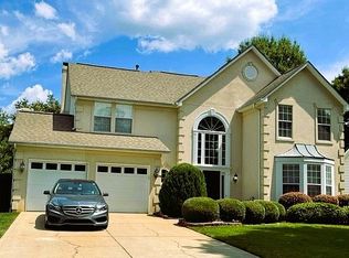 7601 Montrachet Ln, Cornelius, NC 28031