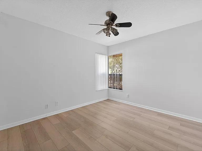 4467 Carambola Cir S — Photo 14