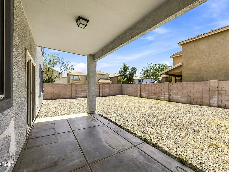 1330 S 121st Dr — Photo 28