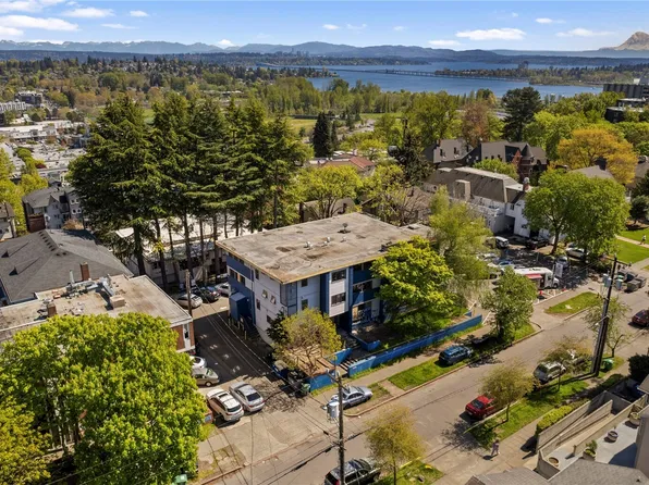 4626 21st Avenue NE, Seattle, WA 98105