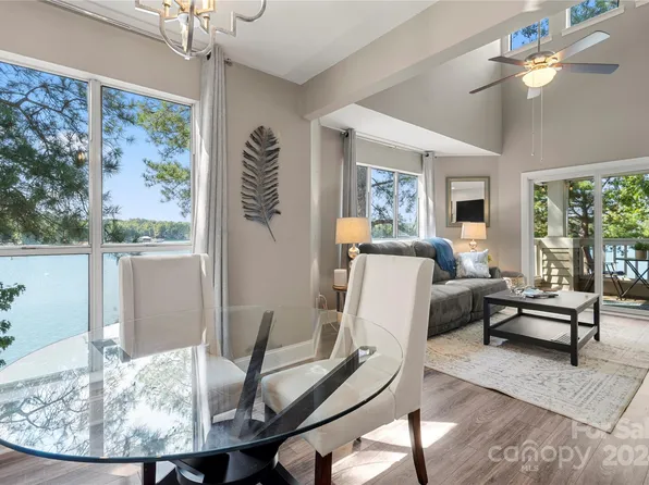 903 Southwest Dr #903, Davidson, NC 28036