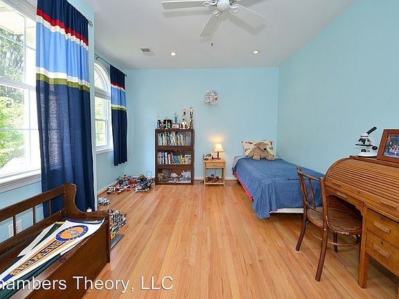 5th image of 7202 Arthur Dr