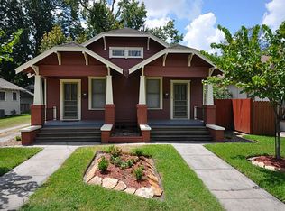 946 Pecore St, Houston, TX 77009