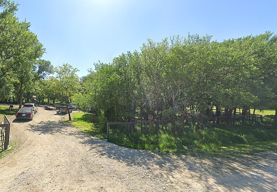 1st image of 16059 Mulberry Dr