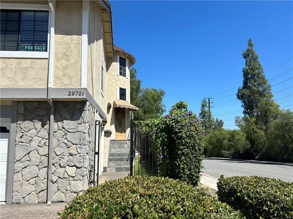 29701 Canwood St, Agoura Hills, CA 91301