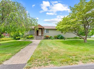 223 Beach Rd, Wolcott, CT 06716