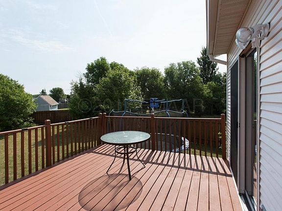3rd image of 930 Sheyenne Park Pl