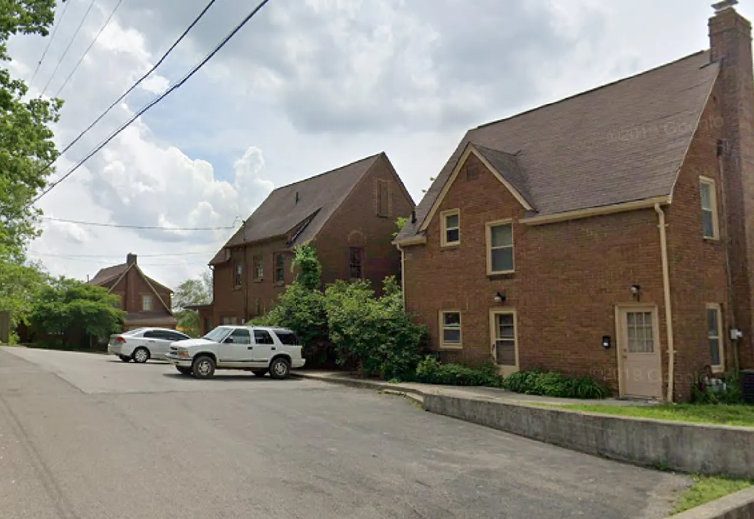 1503 S. Walnut — Photo 3