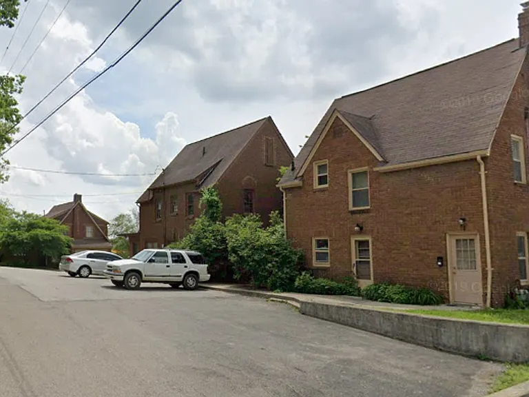 1503 S Walnut St — Photo 12
